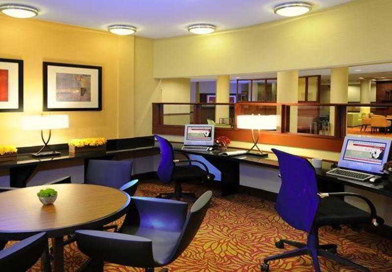 Courtyard Marriott Houston Pearland Hotel Exterior foto